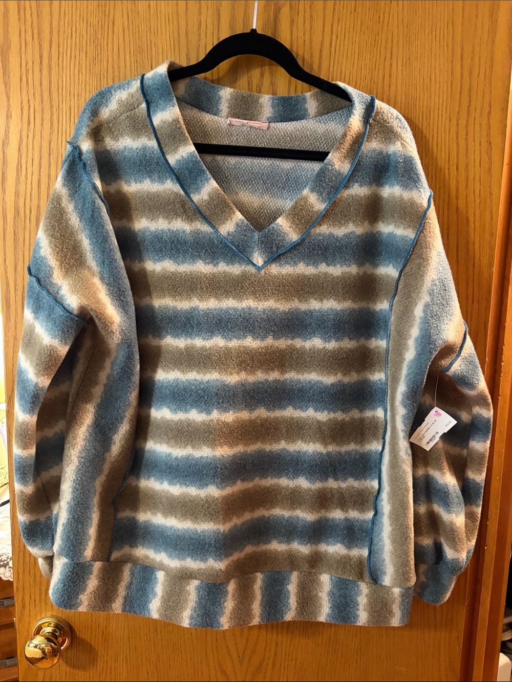 Ces Femme Striped V-Neck Sweater in Blue and Brown